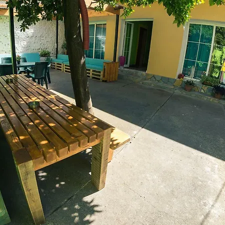 Hostel Sombra