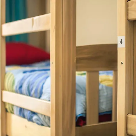 Hostel Sombra Tirana